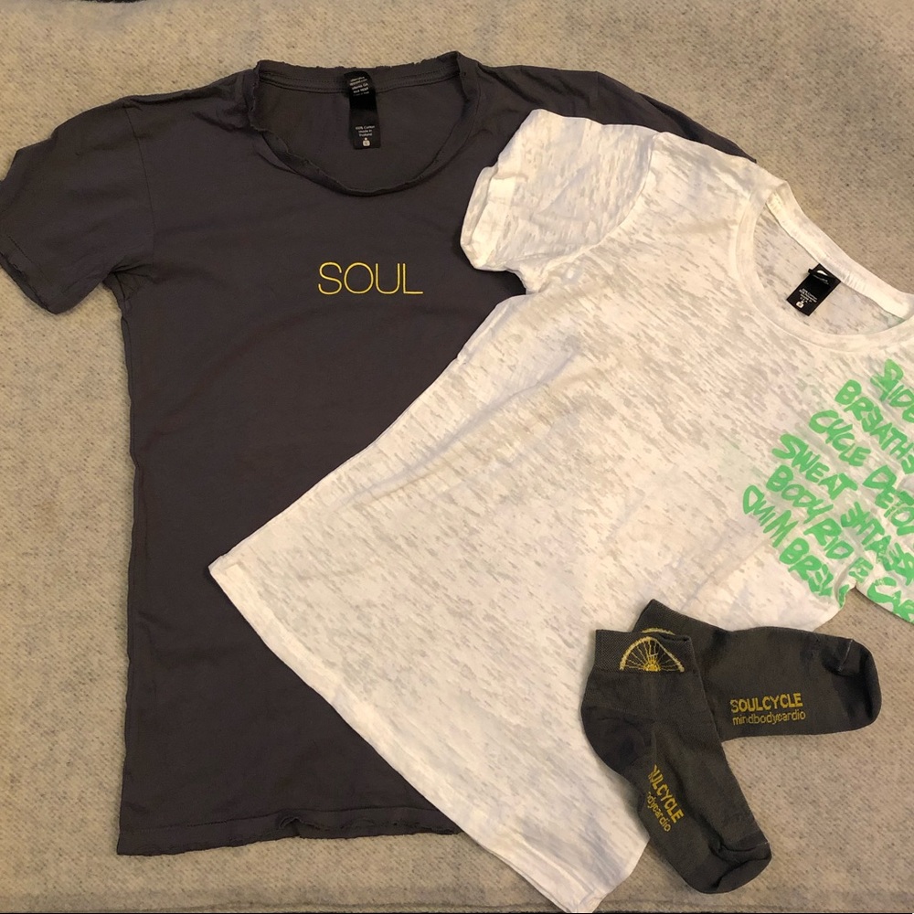 NEW! 3-piece SoulCycle Bundle - 2 T-shirts, Socks